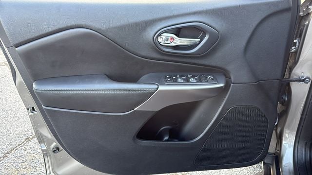 2019 Jeep Cherokee Latitude Plus FWD