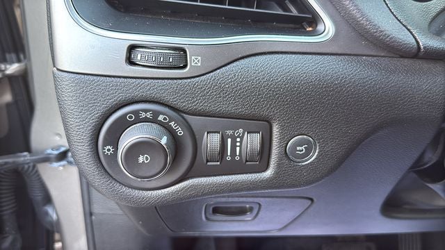 2019 Jeep Cherokee Latitude Plus FWD