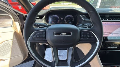 2025 Jeep Grand Cherokee Limited 4x2