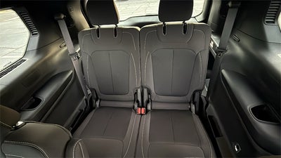 2025 Jeep Grand Cherokee L Laredo 4x2