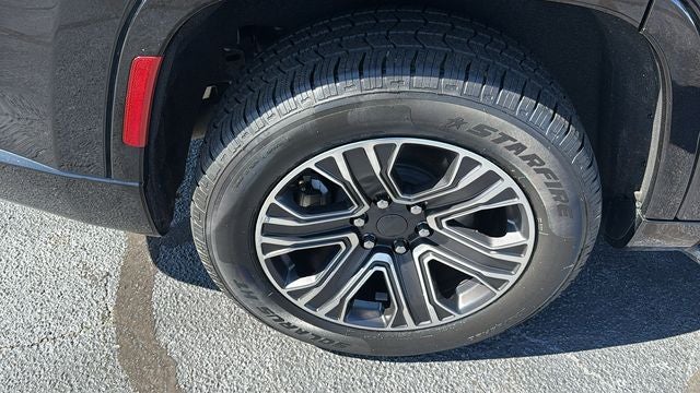 2024 Jeep Wagoneer Series II 4x2