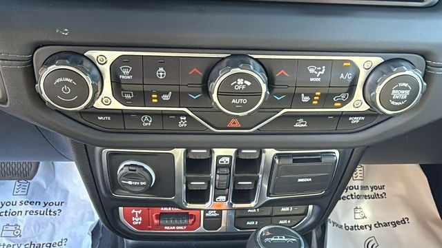 2024 Jeep Gladiator Mojave
