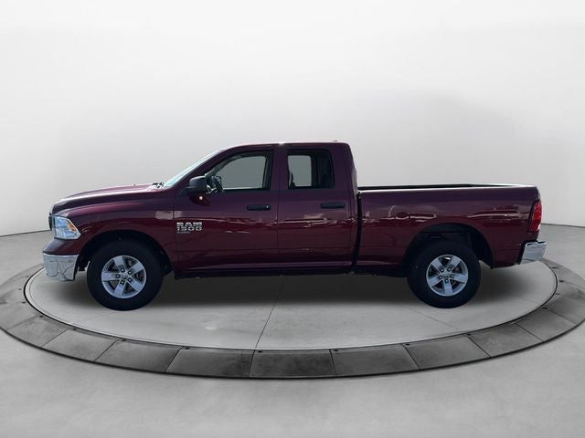 2024 RAM 1500 Classic SLT Quad Cab 4x2 6'4' Box