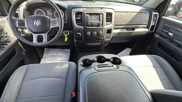 2024 RAM 1500 Classic SLT Quad Cab 4x2 6'4' Box
