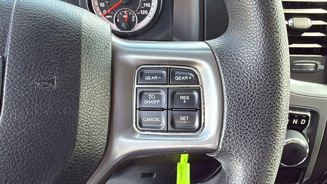 2024 RAM 1500 Classic SLT Quad Cab 4x2 6'4' Box