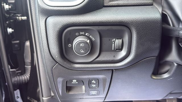 2026 RAM 1500 Big Horn Crew Cab 4x2 5'7' Box