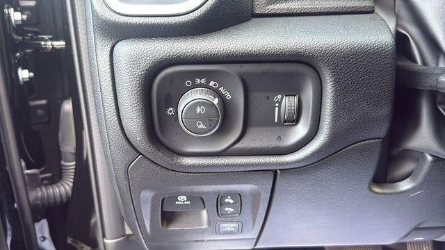 2026 RAM 1500 Big Horn Crew Cab 4x2 5'7' Box