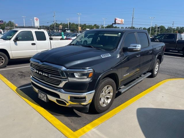 2020 RAM 1500 Laramie Crew Cab 4x2 5'7' Box