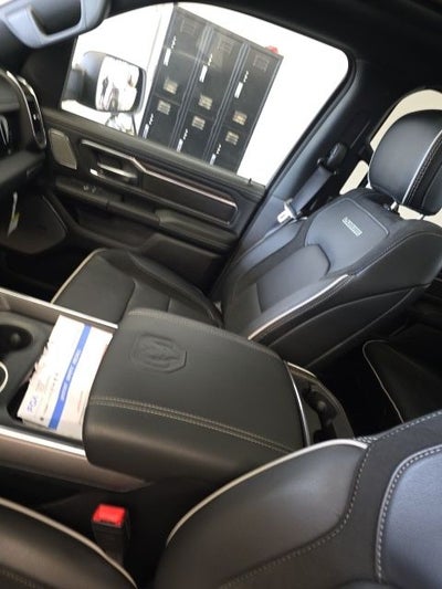 2025 RAM 1500 Laramie Crew Cab 4x4 5'7' Box