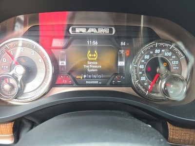 2019 RAM 1500 Longhorn Crew Cab 4x4 6'4' Box