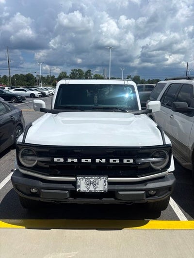 2026 Ford Bronco Outer Banks