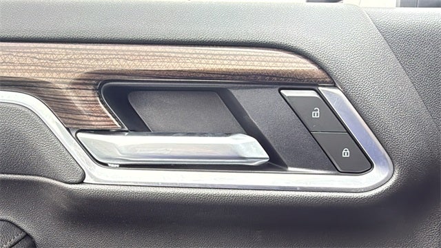 2025 Chevrolet Silverado 2500HD 4WD Crew Cab Standard Bed LT