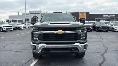 2025 Chevrolet Silverado 2500HD 4WD Crew Cab Standard Bed LT