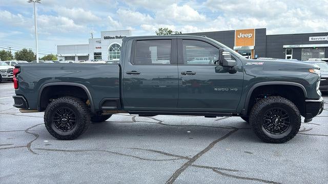 2026 Chevrolet Silverado 2500 HD Crew Cab, Standard Bed, XR2, 4WD