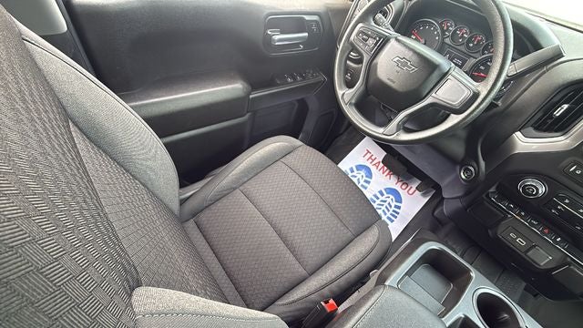 2024 Chevrolet Silverado 1500 4WD Double Cab Standard Bed Custom