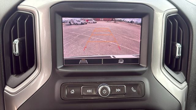 2024 Chevrolet Silverado 1500 4WD Double Cab Standard Bed Custom