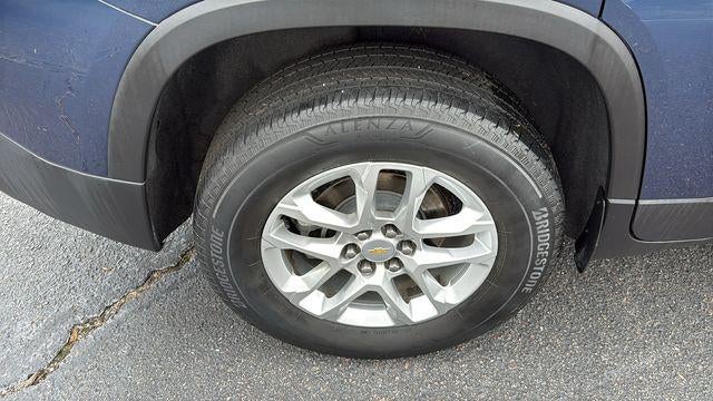2023 Chevrolet Traverse FWD LS