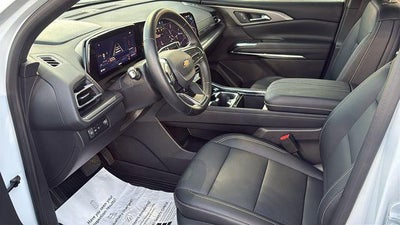 2026 Chevrolet Traverse FWD LT