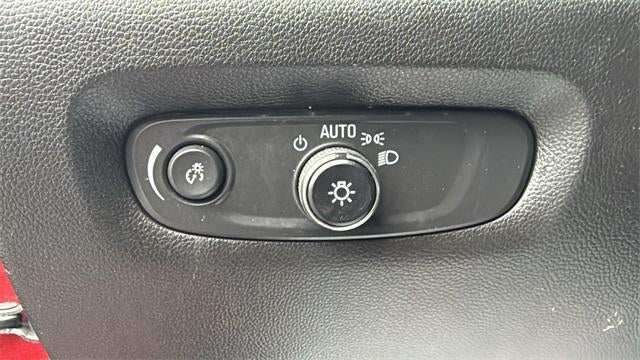 2023 Chevrolet Traverse FWD LT Cloth