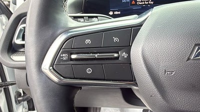 2025 Chevrolet Traverse FWD LT