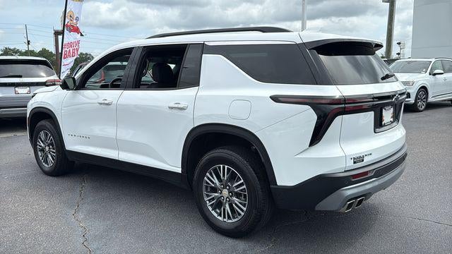 2025 Chevrolet Traverse FWD LT