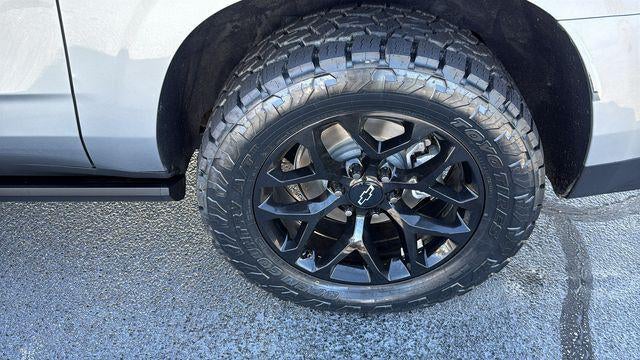 2023 Chevrolet Suburban 4WD High Country