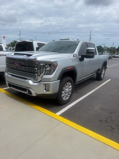 2023 GMC Sierra 2500HD 4WD Crew Cab Standard Bed Denali