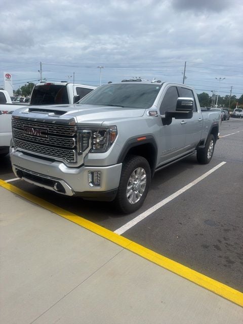 2023 GMC Sierra 2500HD 4WD Crew Cab Standard Bed Denali