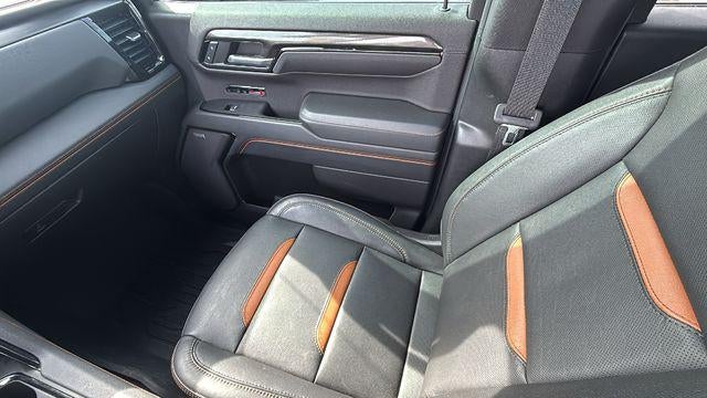 2023 GMC Sierra 1500 4WD Crew Cab Short Box AT4