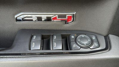 2023 GMC Sierra 1500 4WD Crew Cab Short Box AT4