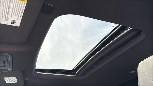 2023 GMC Sierra 1500 4WD Crew Cab Short Box AT4