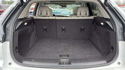 2022 Cadillac XT4 FWD Luxury