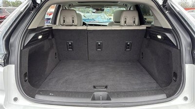 2022 Cadillac XT4 FWD Luxury