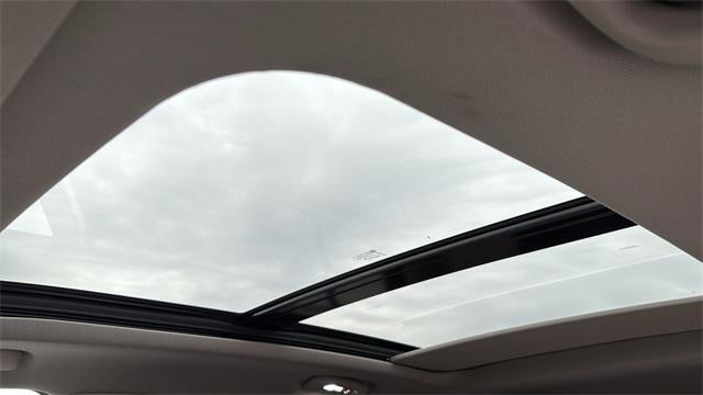 2022 Cadillac XT4 FWD Luxury