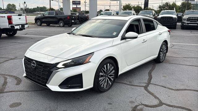 2024 Nissan Altima SV FWD
