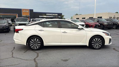 2024 Nissan Altima SV FWD