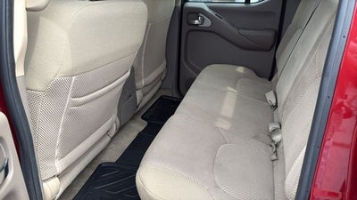 2017 Nissan Frontier SV