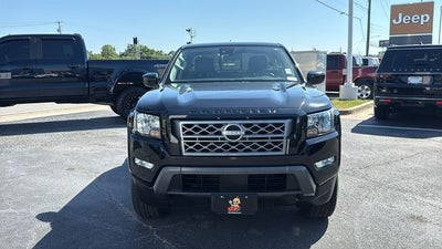 2023 Nissan Frontier Crew Cab SV 4x2