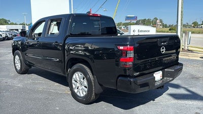 2023 Nissan Frontier Crew Cab SV 4x2