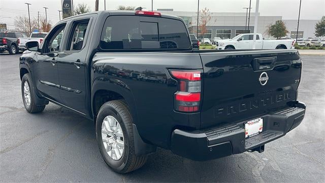 2023 Nissan Frontier Crew Cab SV 4x2