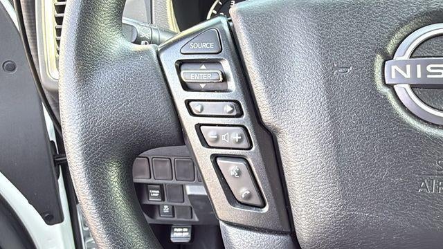 2022 Nissan Frontier Crew Cab SV 4x2