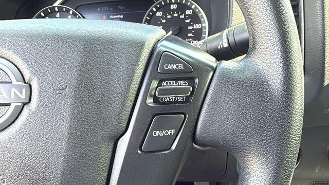 2022 Nissan Frontier Crew Cab SV 4x2
