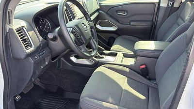 2022 Nissan Frontier Crew Cab SV 4x2