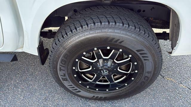 2022 Nissan Frontier Crew Cab SV 4x2