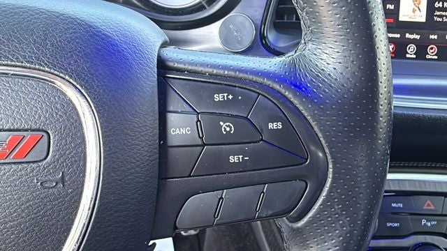 2018 Dodge Challenger R/T Shaker