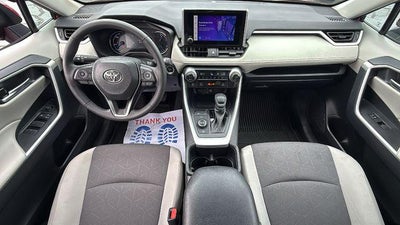 2025 Toyota RAV4 Hybrid XLE