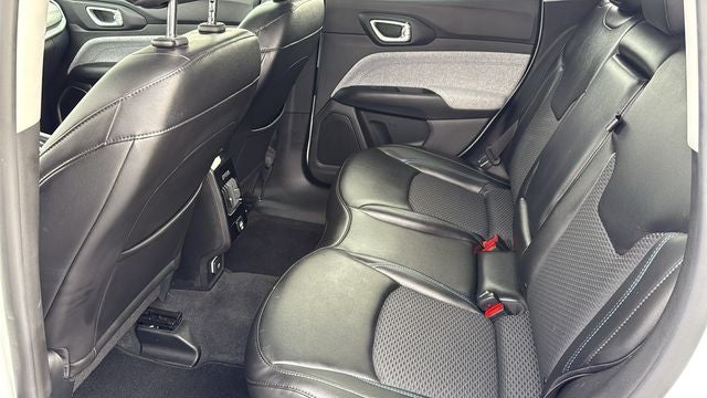 2022 Jeep Compass Latitude FWD