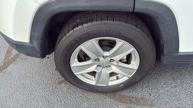 2022 Jeep Compass Latitude FWD