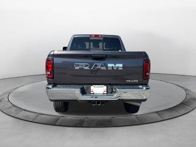 2025 RAM 3500 Tradesman Crew Cab 4x4 6'4' Box