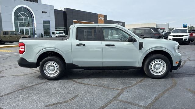 2022 Ford Maverick XL